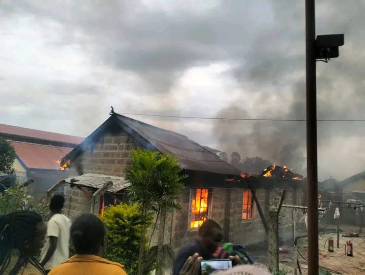 Part o fthe dormitory capture by members of the public who arrived to help in putting out the fire. Photo/Courtesy