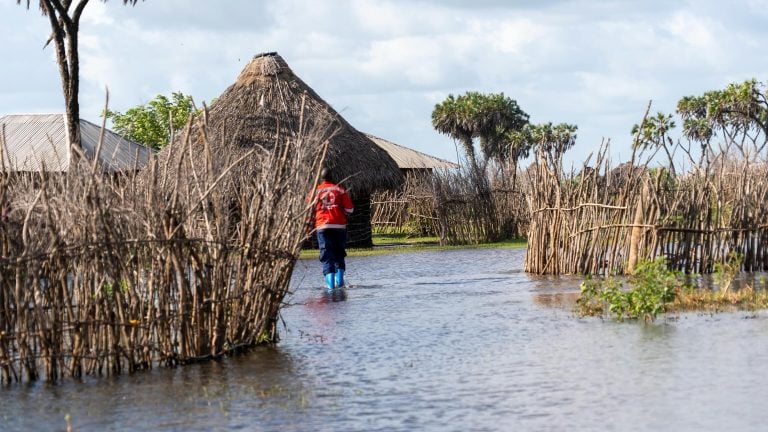 Kenya Red Cross team responding to flood emergency in Tana River.PHOTO/@KenyaRedCross/X