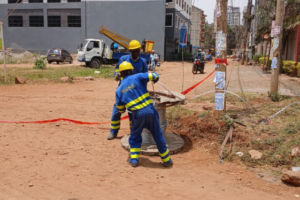 Kenya Power officers in a routine power maintenance. PHOTO/KPLC